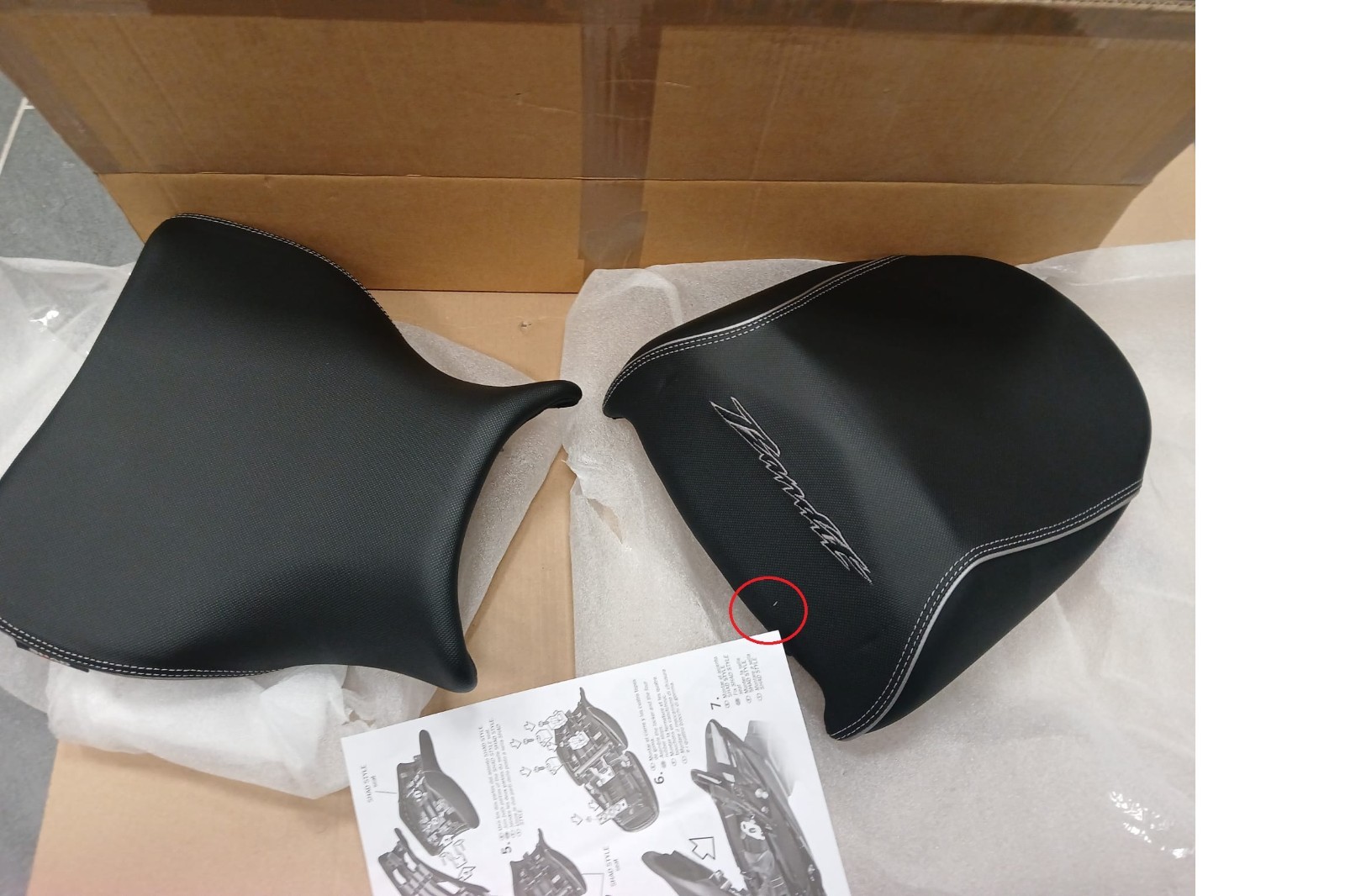 Selle SHAD Suzuki Bandit 650 résout le mal de dos assise noire confort SHS0B610C