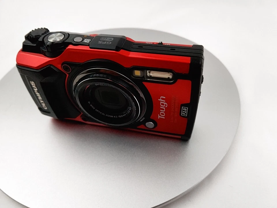 Olympus Tough TG-5 12.0MP Digital Camera GPS Waterproof Built-in Wi-Fi Red - image 3 of 4