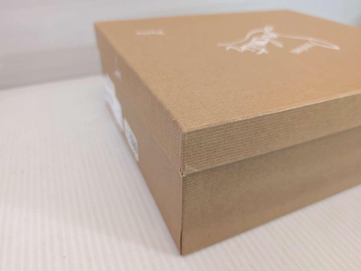 Authentic Christian Louboutin Beige Shoe Box - multiple 