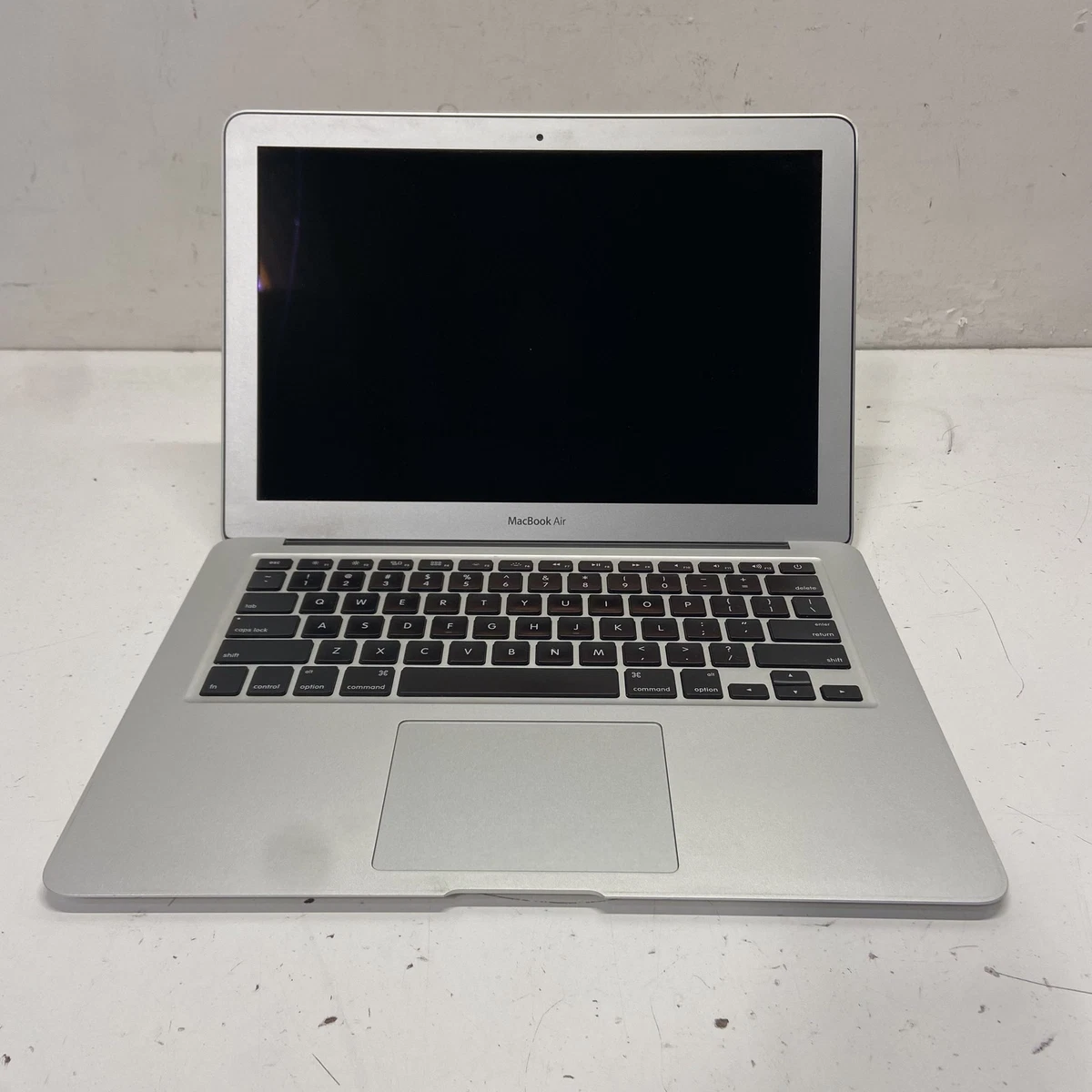 Apple MacBook Air 13.3″ Laptops 2011 for sale | eBay Apple MacBook Air 13.3″ Laptops 2011 for sale | eBay