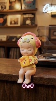 Sonny Angel Love The Music Rock Seal Figure Yellow Guitar