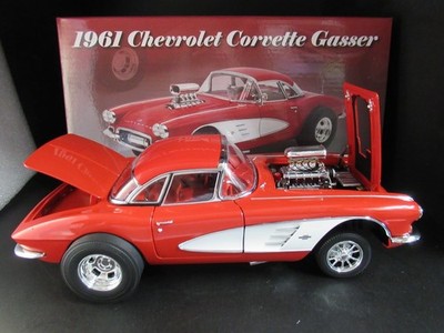 1961 CHEVY CORVETTE GASSER CAR ROMEN RED / WHITE 1:18 DRAG RACING ACME A1800935