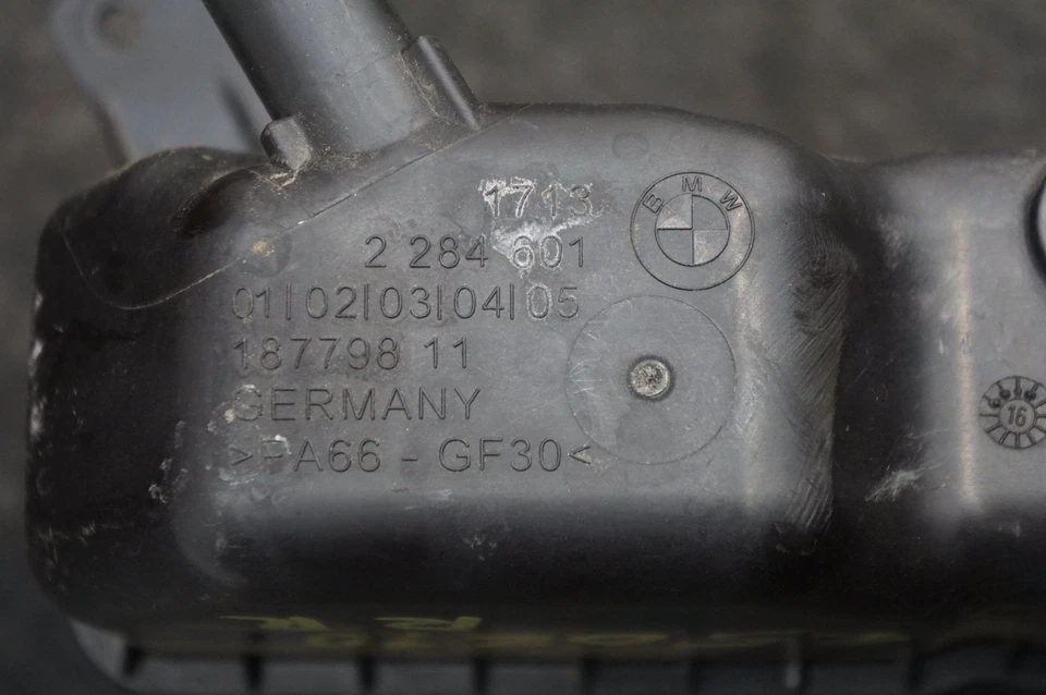 Depósito de dirección asistida OEM 17132284601 Bmw M4 Competition F82 2015-2020 Foto 4 de 4