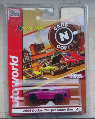 für H0 Slotcar Modellbahn ~ Dodge Charger Super Bee mit XTraction Chassis in OVP