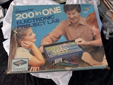 Science Fair 200 in One Electronic Project La...