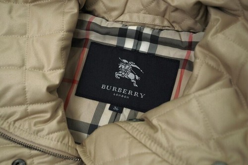 【BURBERRY】BURBERRY LONDON Burberry padded quilted coat, belted coat, half coat,… - Picture 5 of 7