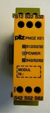 MUSHROOM PNOZ XE1 24VDC Two Hand Monitoring Id.No. 774620 New Without Original Packaging