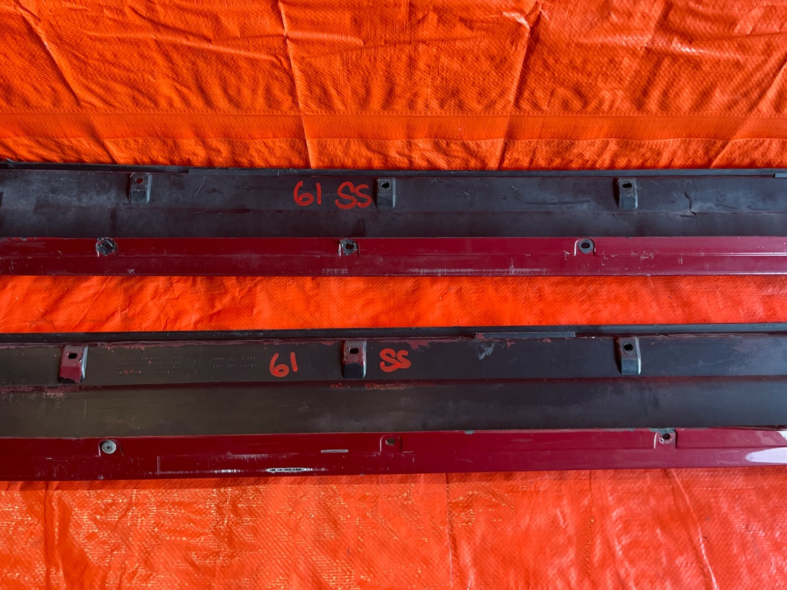 8891 HONDA CRX SIDE SKIRT ROCKER MOLDING SET LEFT RIGHT SKIRTS