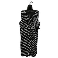 Lane Bryant Black and White Faux Wrap Surplice Neck Dress Sz 14/16