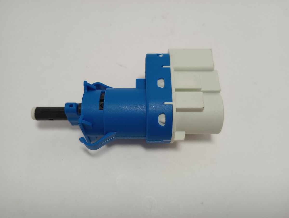 NEW Motorcraft Brake Light Switch SW-6572 Fusion Milan MKZ NEW Motorcraft Brake Light Switch SW-6572 Fusion Milan MKZ