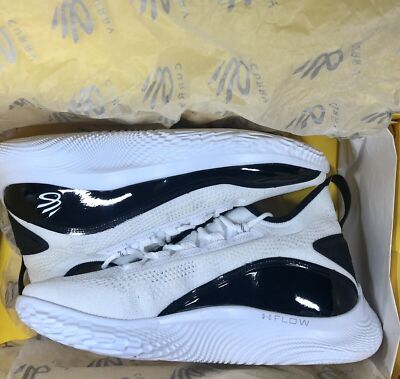 Under Armour Curry 8 FLOW White Black Patent 3024785-111 Sz 13.5