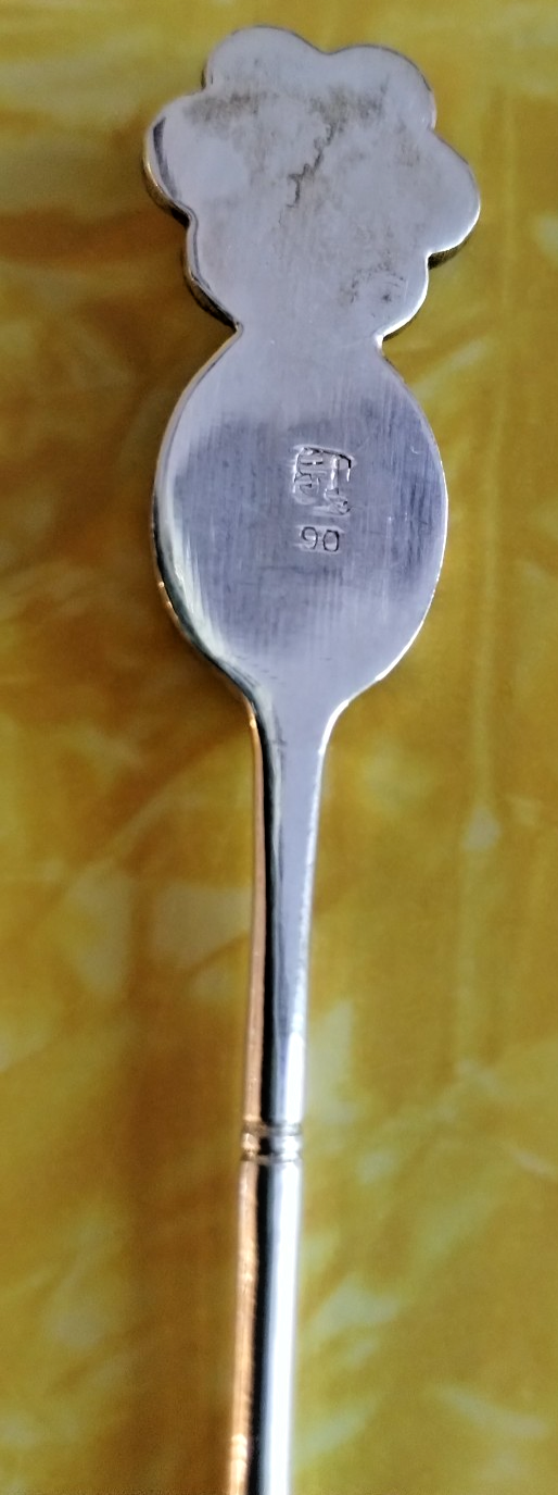 Foto 4 di 6