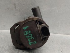 Pompe à eau Mercedes 350