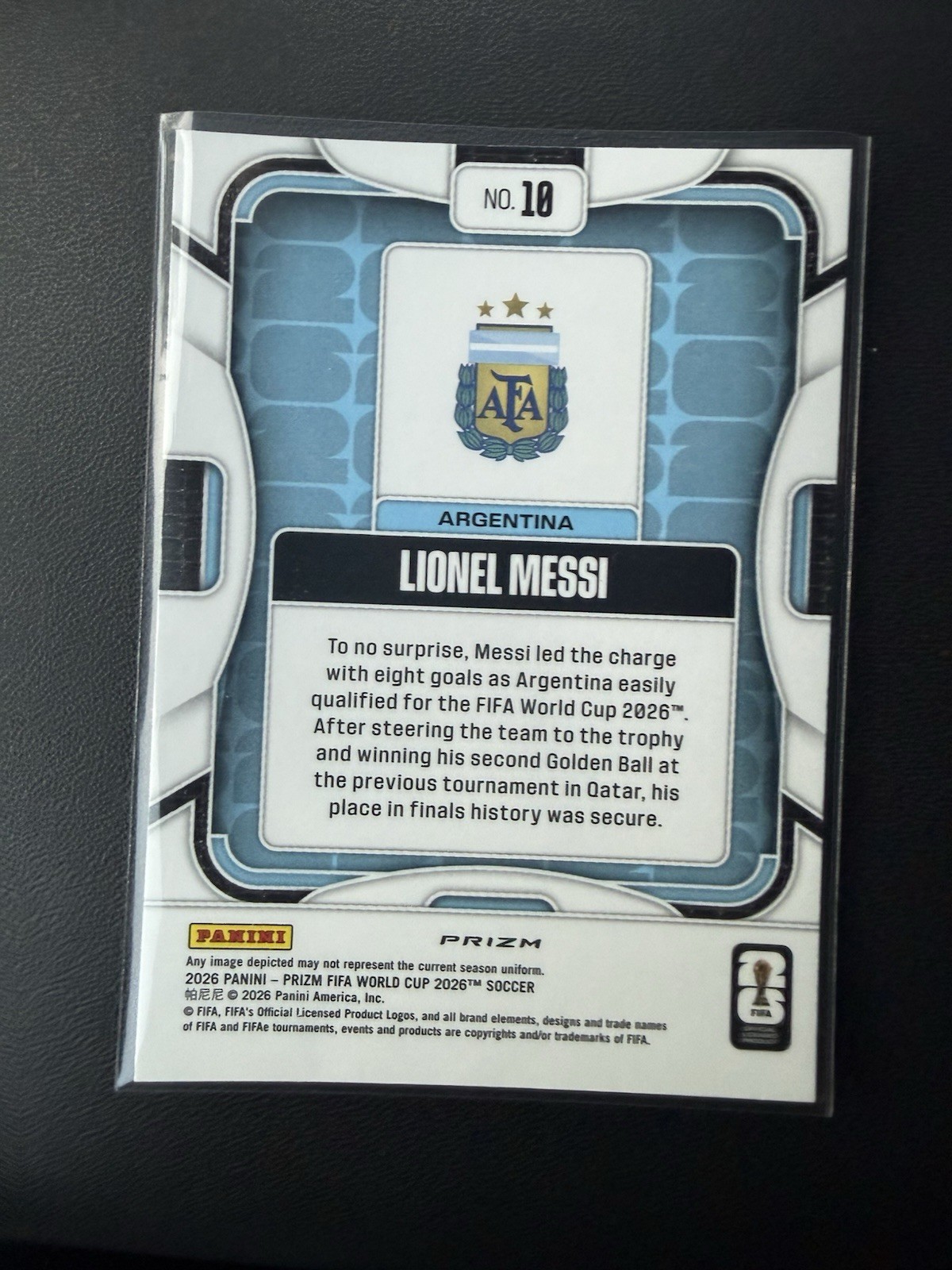 2026 Panini Prizm FIFA World Cup Lionel Messi Silver Wave Prizm #10 view 2