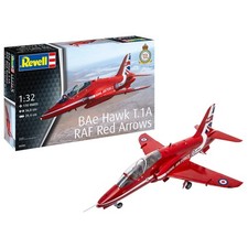 Revell 04284 BAE Hawk T.1A RAF Red Arrows Acrobat Display Plane Model Kit 1:32