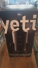Blue Yeti Microfono Professionale USB a Condensatore Multidirezionale [Nero]