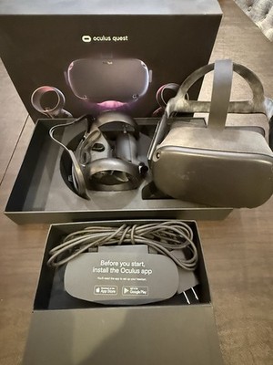 Oculus Quest 1 VR Headset 64GB Black Bundle. Headset, Controllers, Chromecast