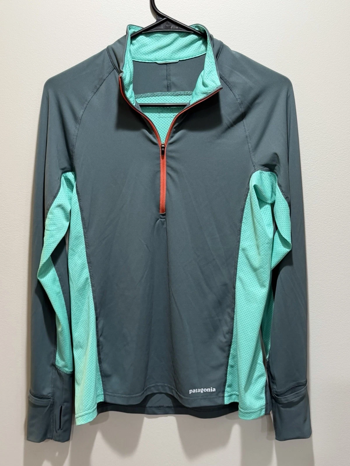 Patagonia Womens Gray All Weather 1/2 Zip Pullover Base Layer Small Running Top