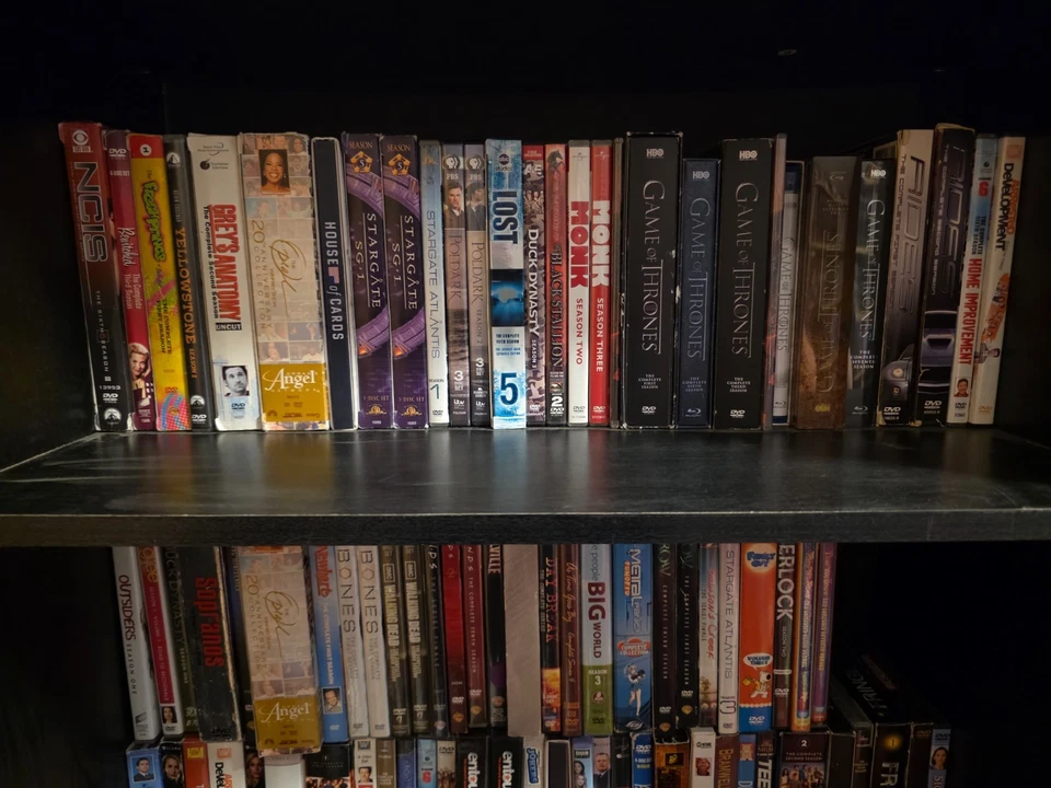 TV SEASONS SALE COLLECTION PICK AND CHOOSE YOUR SERIES, FREE SHIPPING - Image 3 of 4