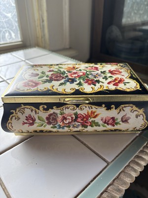 Vintage Dutch Candy Tin