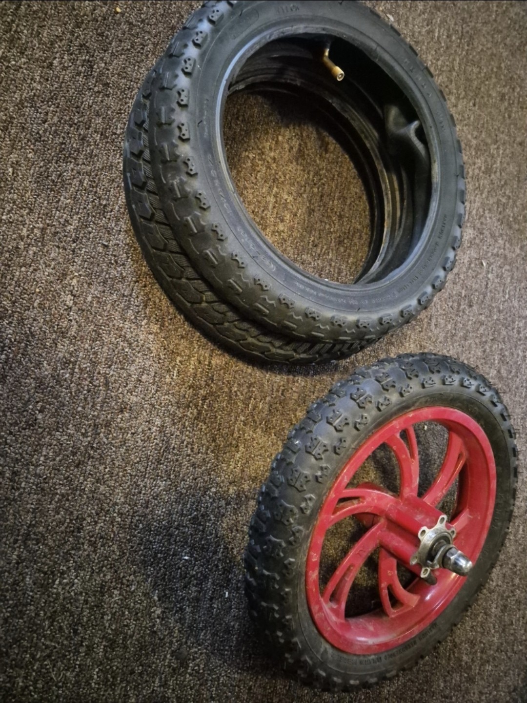 set of 3 Ebike Tires and Tubes 12 1/2 &times; 2 1/4 