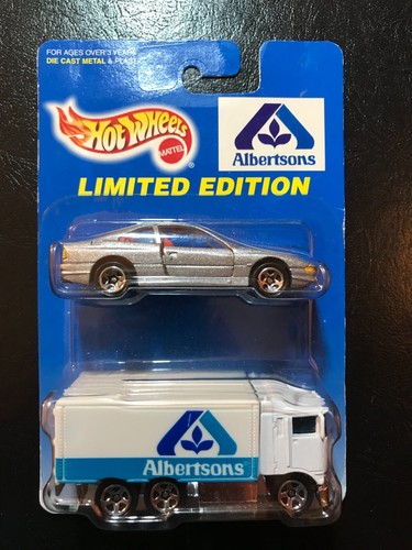 Hot Wheels 1997. #1818 Albertsons Hiway Hauler 2 Pack w/Silver BMW 850I