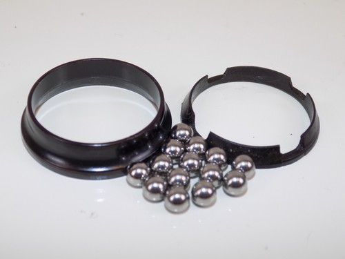 Lower Plastic Bearing Set w/ 14 Balls & 2 Races Steering Column OEM C4 Corvette - Picture 8 of 8