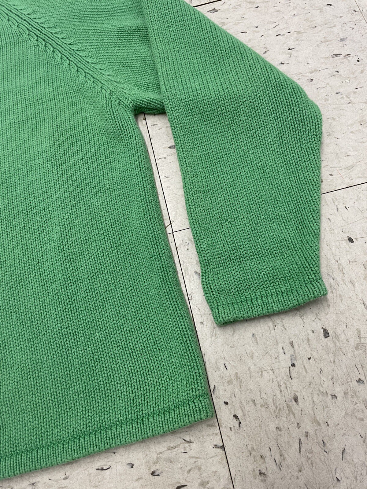 Picture 4 of 6