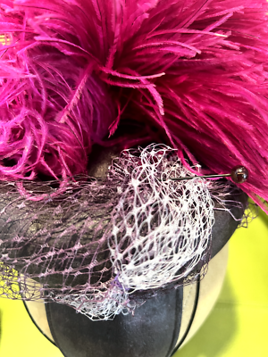 EXCEPTIONAL 1940s\' BLACK FELT WIDE BRIM TILT HAT + PURPLE OSTRICH FEATHERS Pink & Purple Tilt Ostrich pom Feather Painted Felt Hat  main image 4
