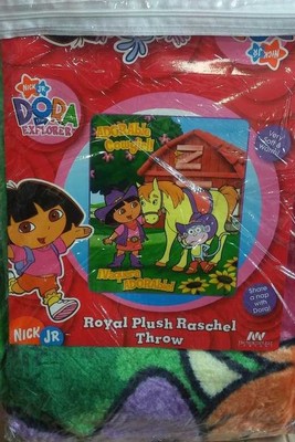 BRAND NEW OFFICIAL NICKELODEON DORA THROW SIZE ACRYLIC 50X60 BLANKET