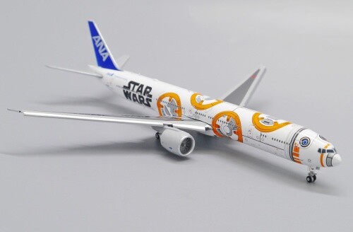 JC Wings Boeing 777-300ER All Nippon (ANA) "Star Wars" JA789A 1:400 Modellflugze