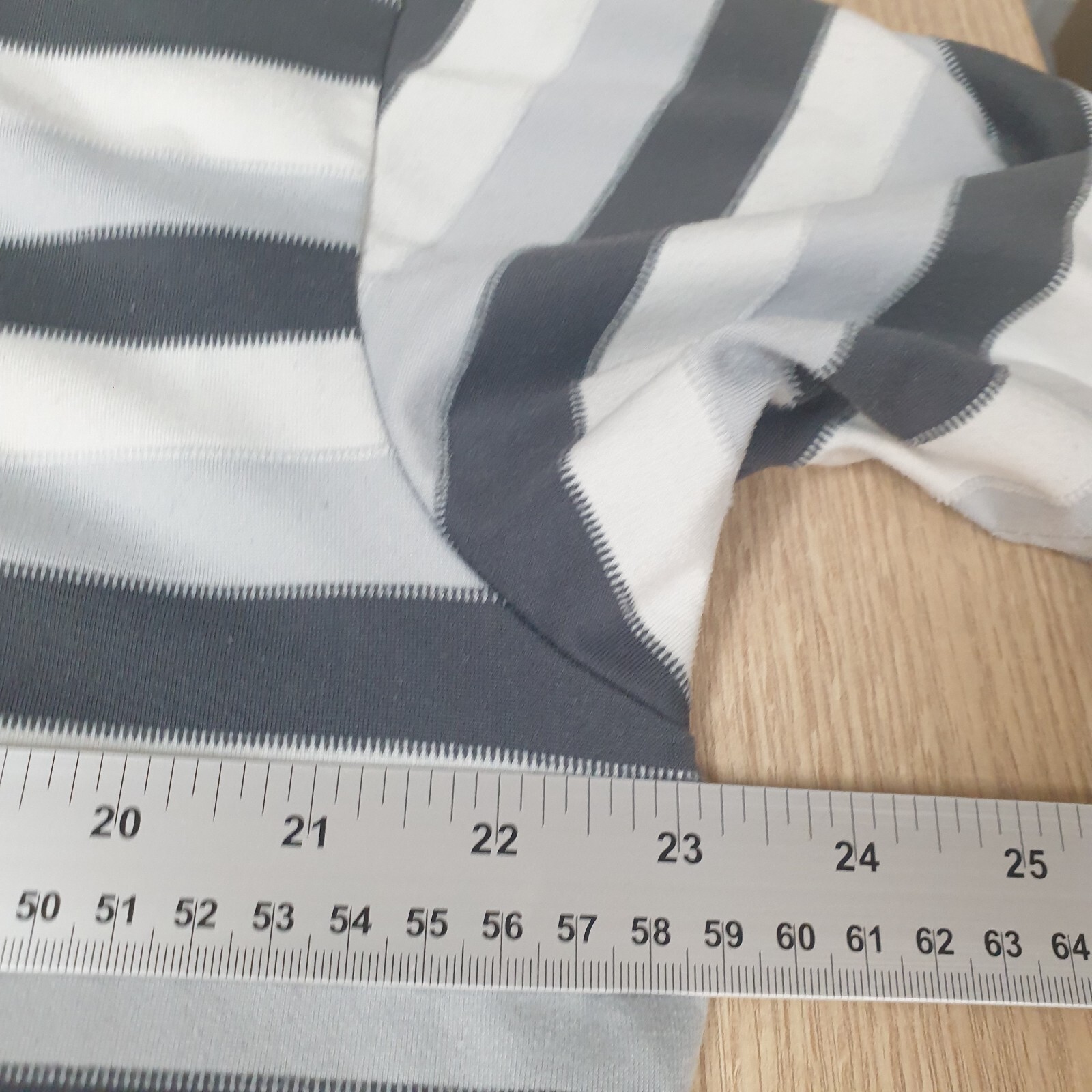 Columbia Omni-Shade Polo Shirt Mens XL White Grey Striped Outdoor Golf thumbnail 10