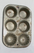 Antique Muffin Pan w/3 styles of Cups