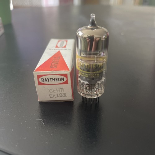 Tubo electrónico Raytheon 6EH7 EF183 en caja - Imagen 5 de 5