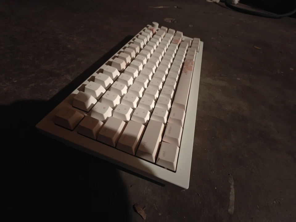 Custom 60% Keyboard Cherry Blossom Keycaps, Wireless, All Metal Body - Image 2 of 2