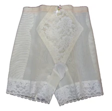 1960S SHORT LEG GIRDLE CAROL BRENT SMALL FULL SUPPORT  LACE LEG STOCKING GARTERS