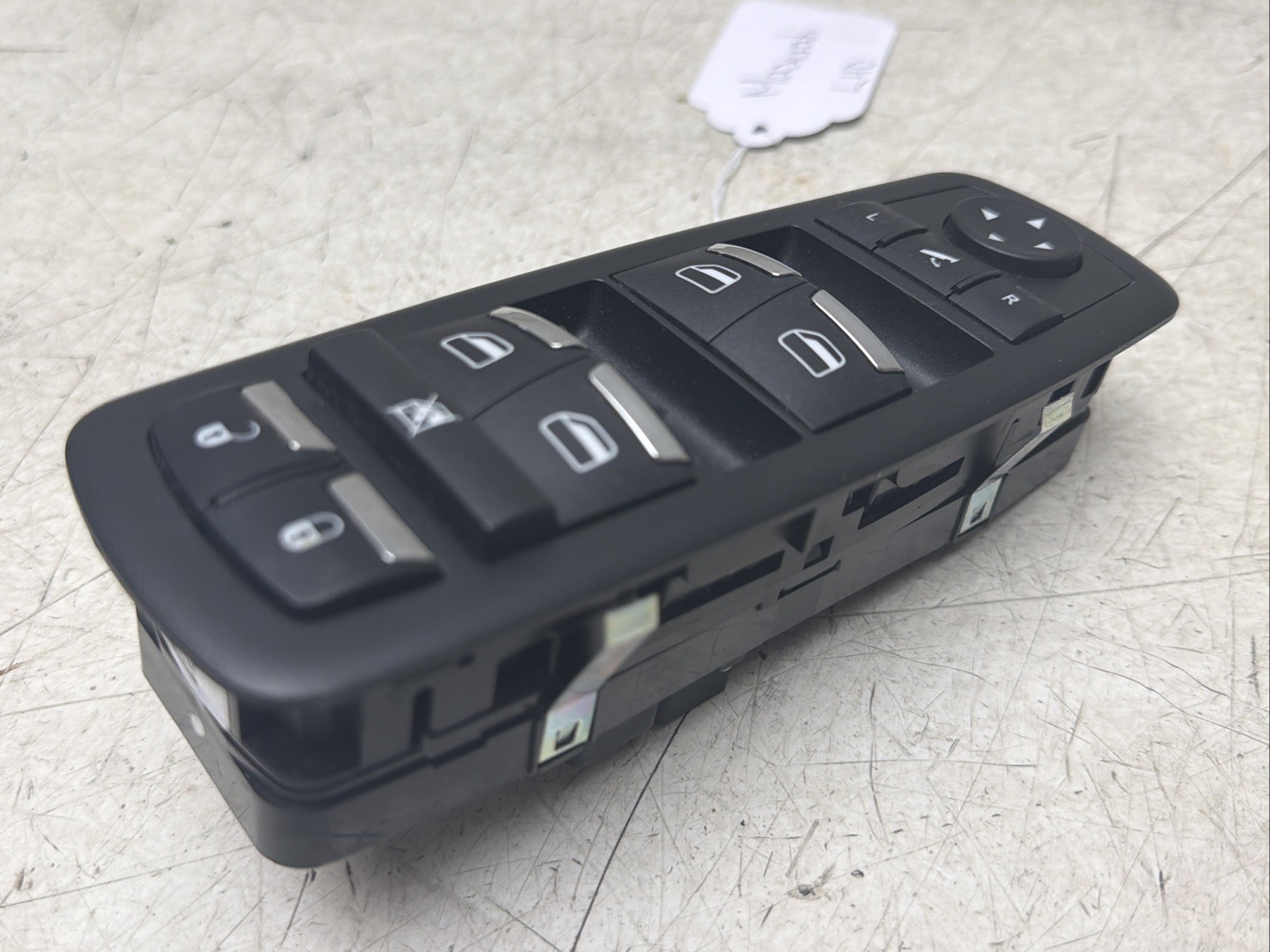 Maserati Ghibli 2014-2020 FRONT+LEFT Window switch P/N 5PG12DX9AC