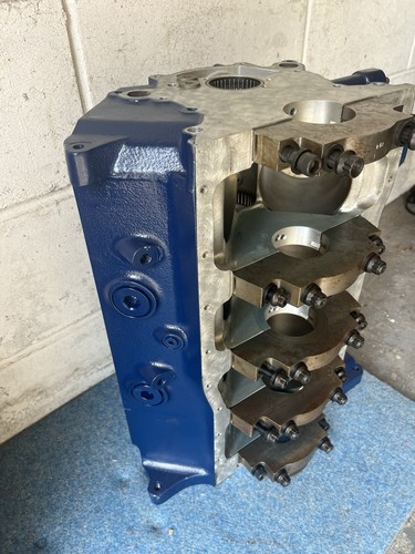 The Ultimate Ford Aluminium Small Block Fully Race Prepared With Magnetic Paint - Picture 4 of 5