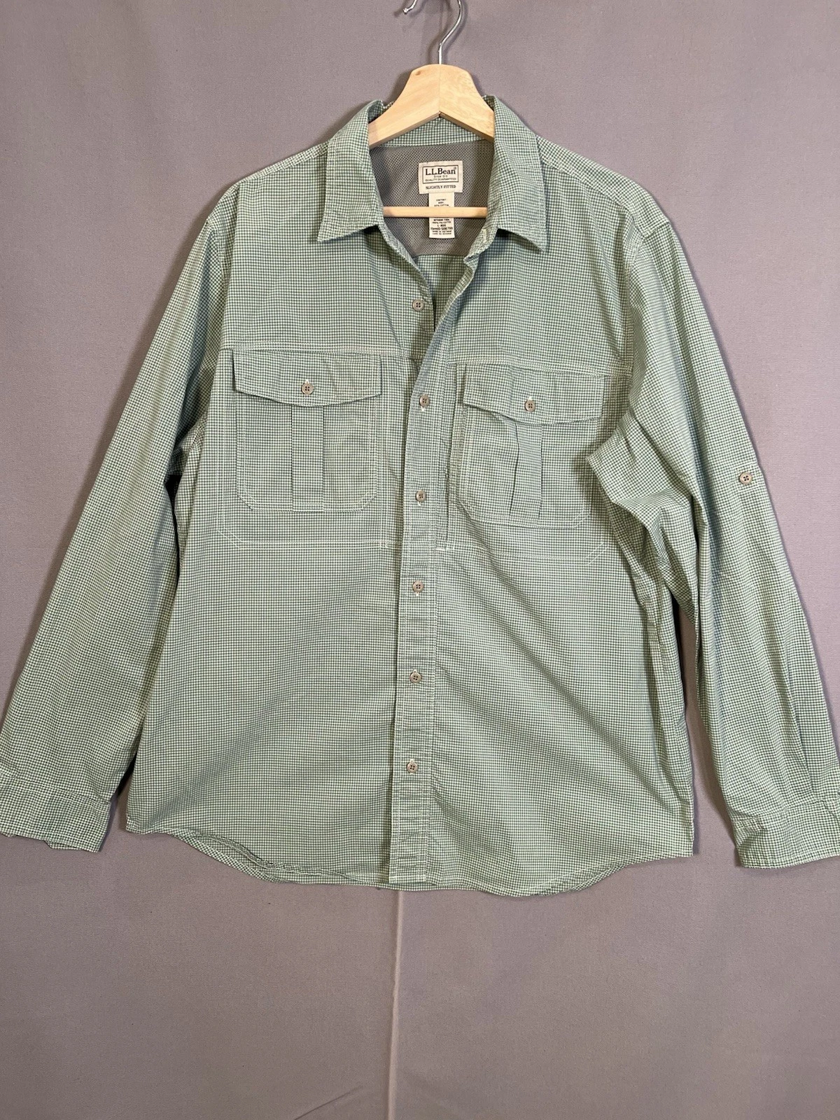 LL Bean Slightly Fitted Lightweight Green Gingham Button Up Shirt Sz L Outdoor