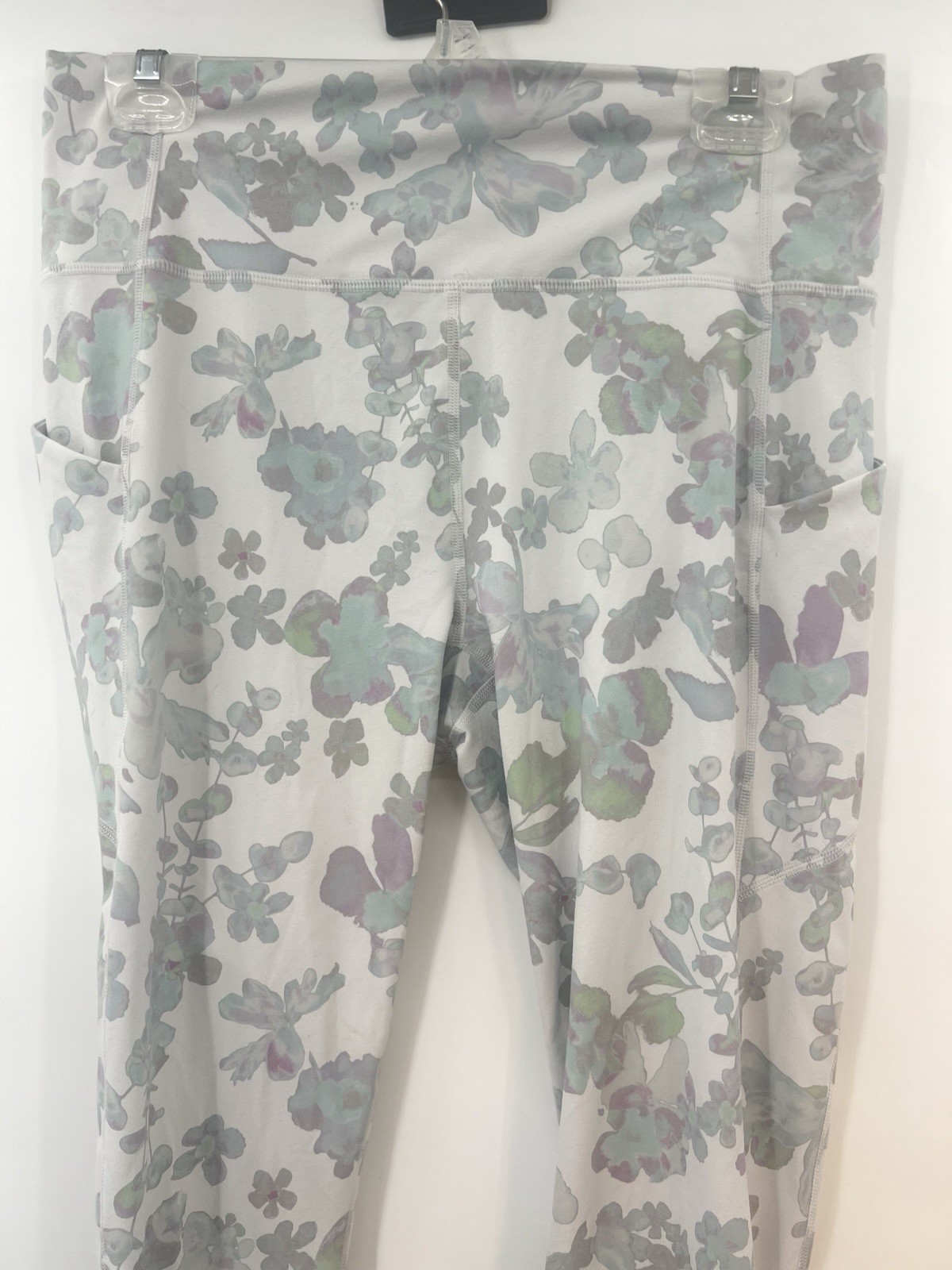 Fabletics 2-pc Set Large Athletic Pants Sports Br… - image 7