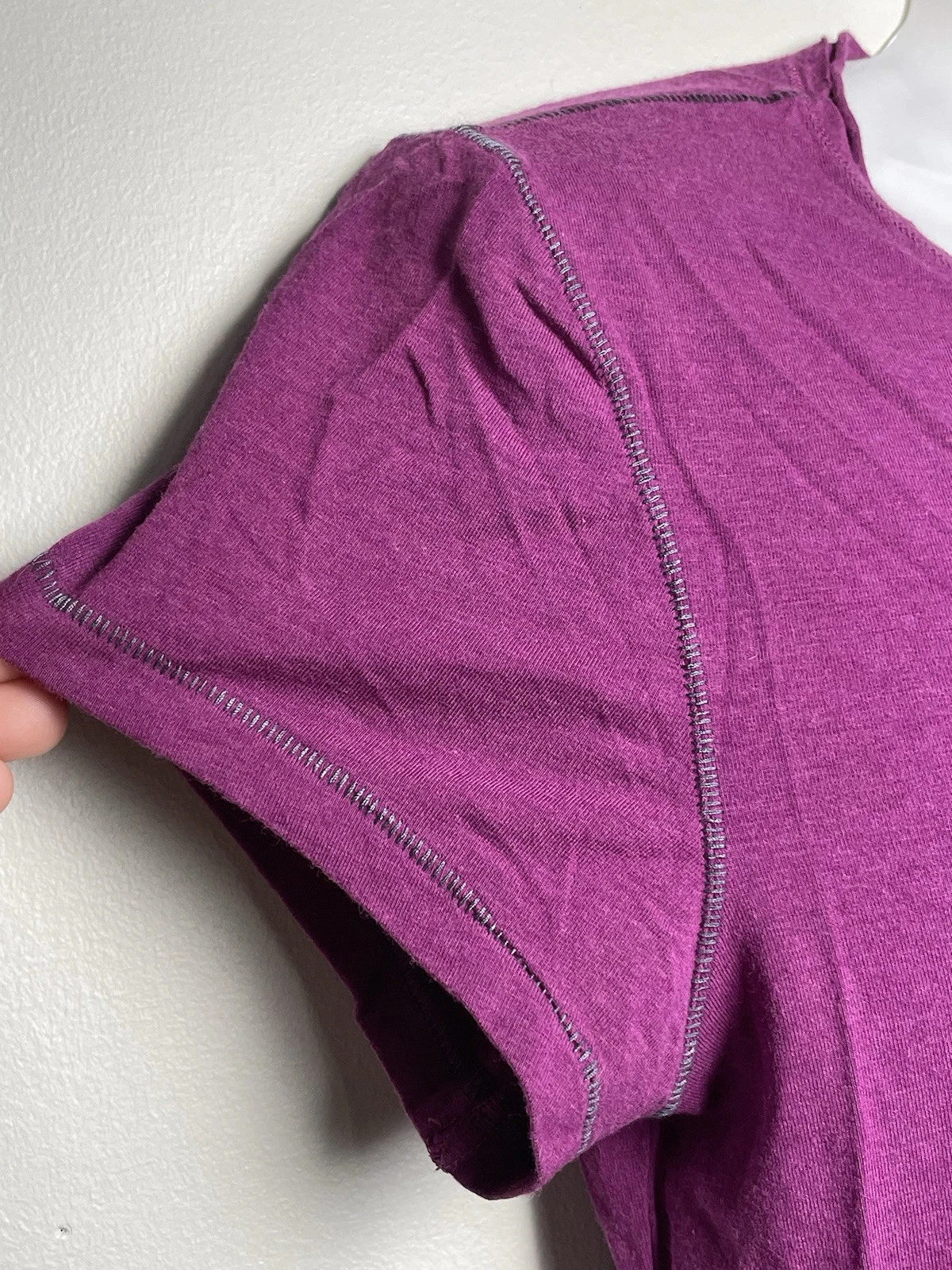 alo-yoga cool fit soft comfy stretch shirt