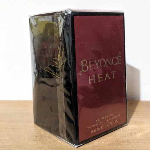 Sealed Beyonce Heat 100ml Perfume Red 2010 Discontinued gift - Picture 2 of 3