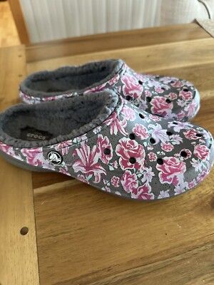 Crocs Womens Floral Design Slides Shoes Size Pre-Owned (Rare