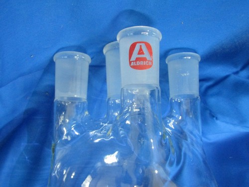 Aldrich 2000ml 4 Hals 29/42 & 45/50 Rundboden Kolben mit Ablauf - Bild 2 von 4