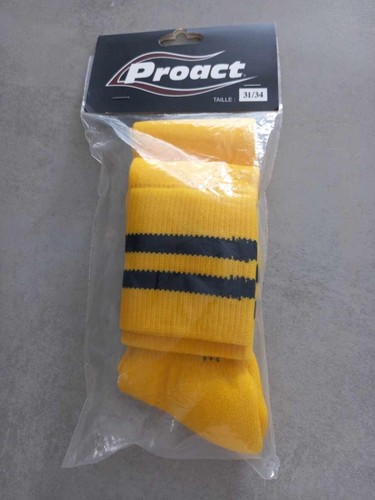 Chaussettes Mavic Jaunes à Logo Noir – Cyclisme – Taille Unique – Neuves Avec étiquettes
