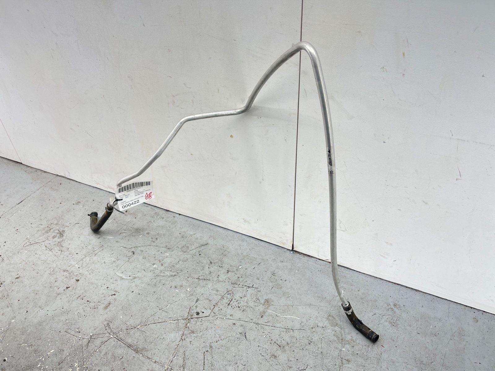 2020-2023 MCLAREN GT 4.0L ENGINE HOSE COOLANT PIPE LINE 14LA035CP OEM 2021 2022