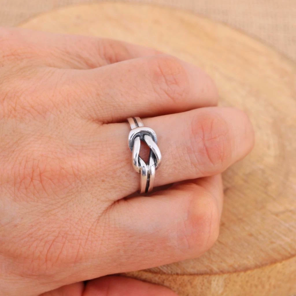 925 Sterling Silver Square Celtic Love Knot Ring Jewellery eBay