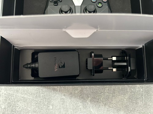 NVIDIA SHIELD TV PRO 500GB Inkl besserer Remote mit Batterien. Selten. - Bild 5 von 5