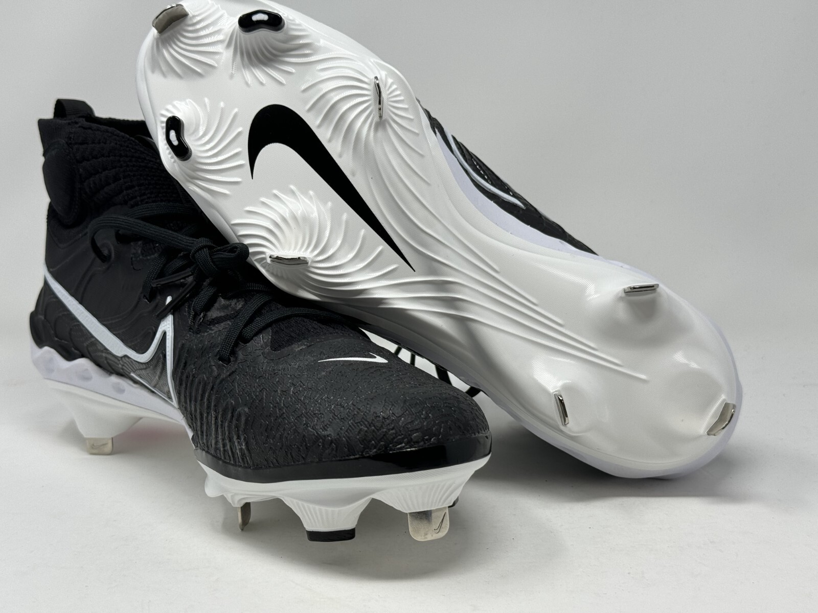 Nike Alpha Huarache NXT Black White Baseball Cleats Men\'s Size 7.5 DJ6517-001 Nike Alpha Huarache NXT Black White Baseball Cleats DJ6517  main image 3