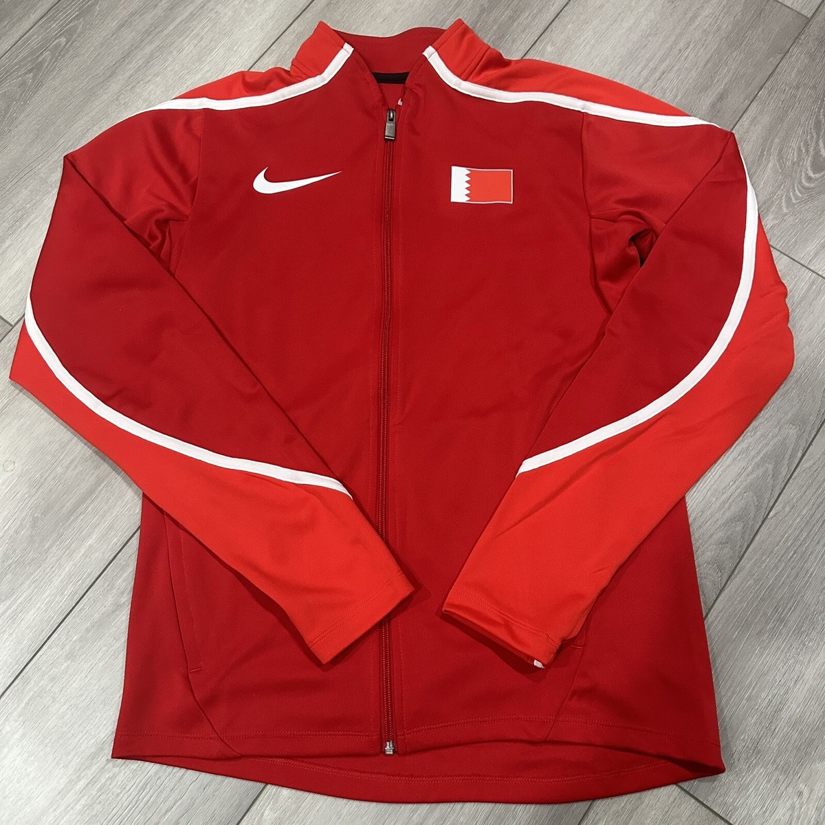 NEW Nike Pro Elite Bahrain Zip Up Red Jacket Size M 800545-611